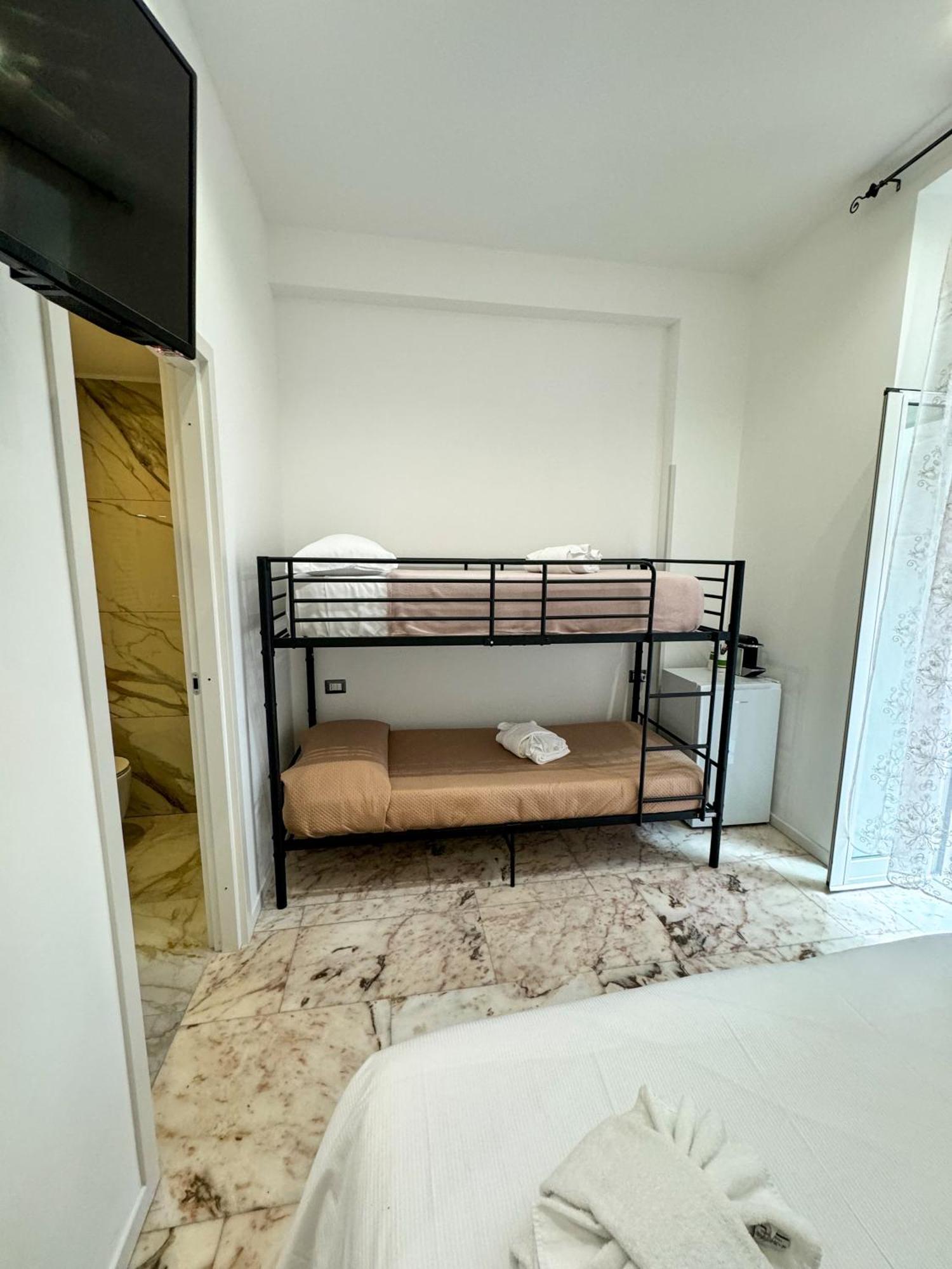 Hotel Barone House Rom Exterior foto